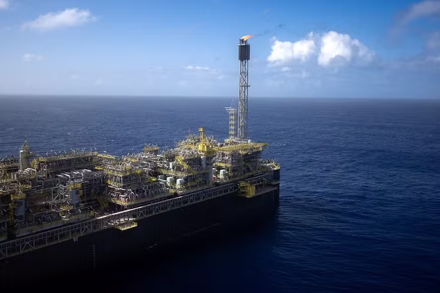 Produção de petróleo e gás natural do brasil atinge 5,842 de boe/d em junho